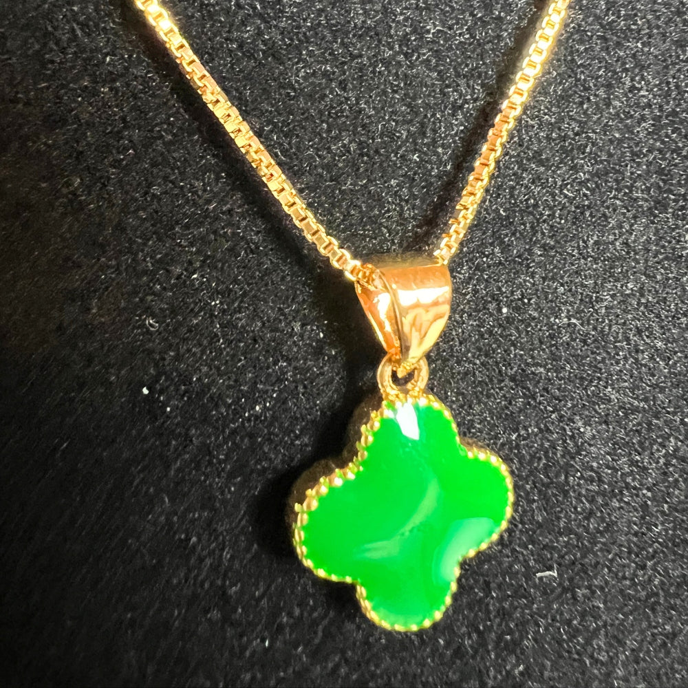 18' Small Green Clover Necklace